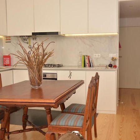 Jenny And Carmie Town House Villa เวียนา โด กัสเตโล ภายนอก รูปภาพ