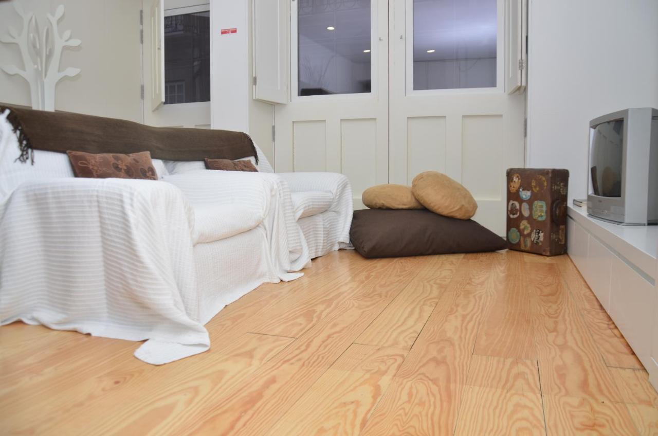 Jenny And Carmie Town House Villa เวียนา โด กัสเตโล ภายนอก รูปภาพ